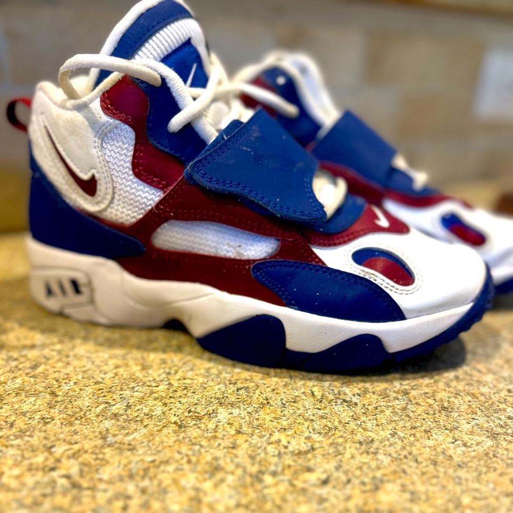 Nike Air Speed Turf Big Kids 6Y